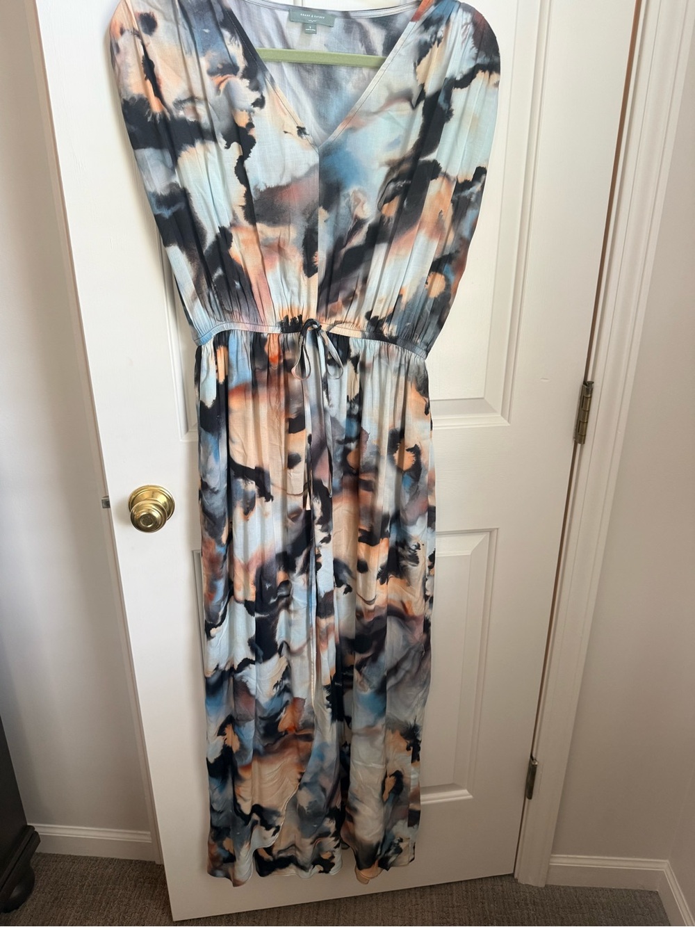 Women’s Grade and Gather Abstract Print Maxi Dress with Drawstring Waist